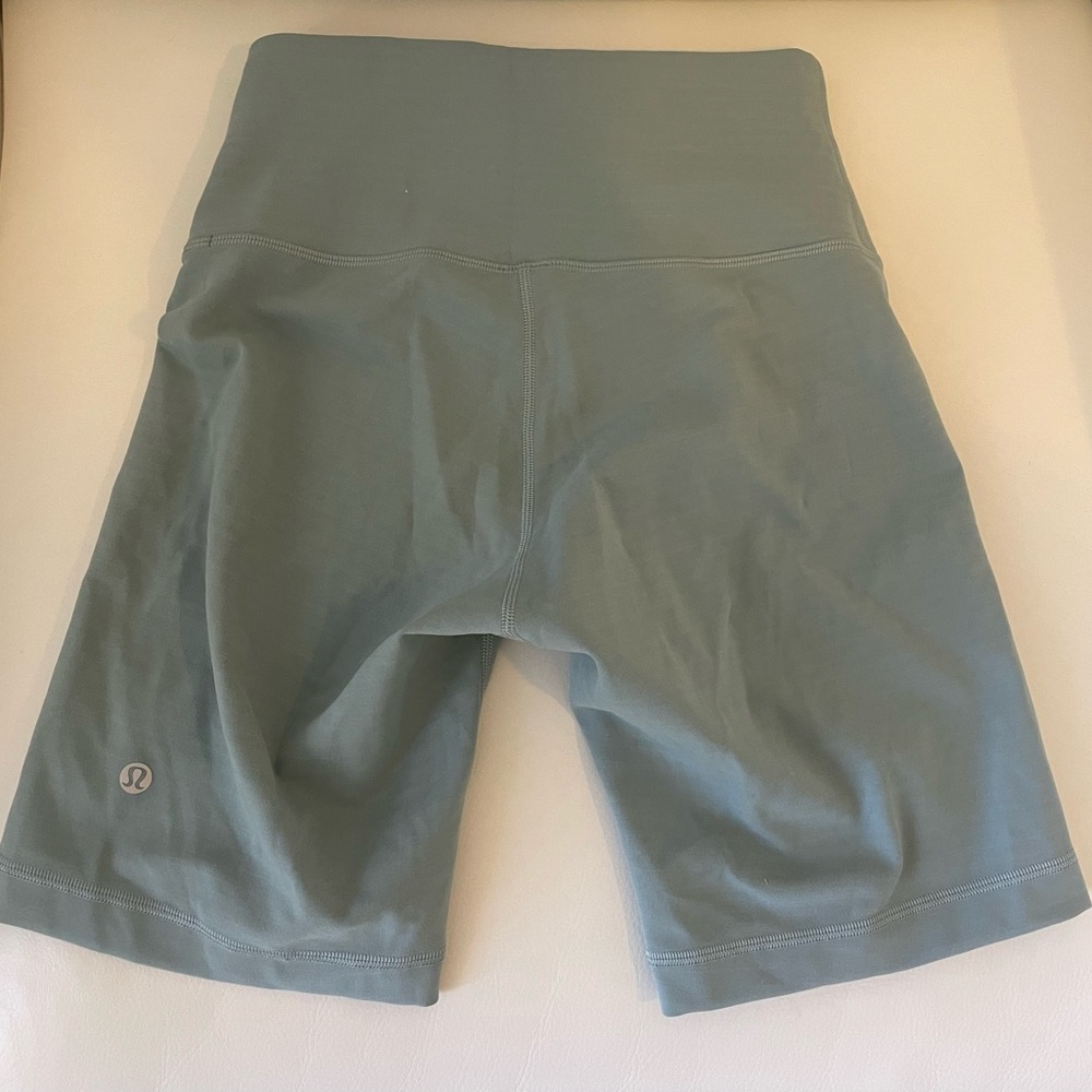 Short Lululemon